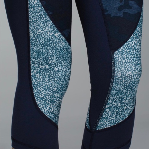 Lululemon athletica wunder under lotus camo crop - Picture 6 of 14